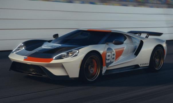 Die Auslieferungen der Fahrzeuge des Modelljahres 2021 beginnen  Anfang 2021, die Ford GT-Produktion läuft 2022 aus.